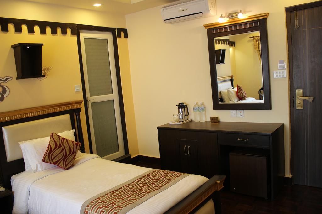 Hotel Encounter Nepal & Spa Κατμαντού Εξωτερικό φωτογραφία